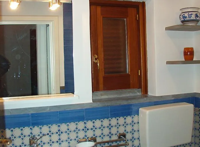 Eoliana Villa *